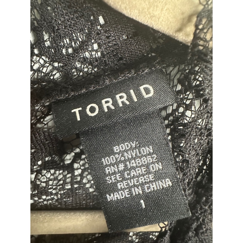 Torrid Womens Black Floral Lace Fringe Sleeveless Top Keyhole Back Plus Size 1 - Picture 2 of 6